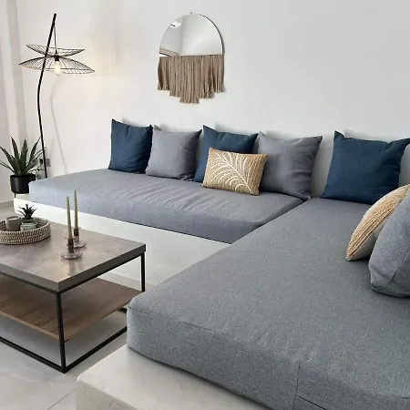Golden View Villas Мегалохори