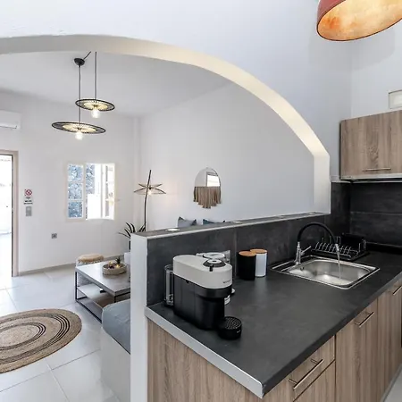 Golden View Villas